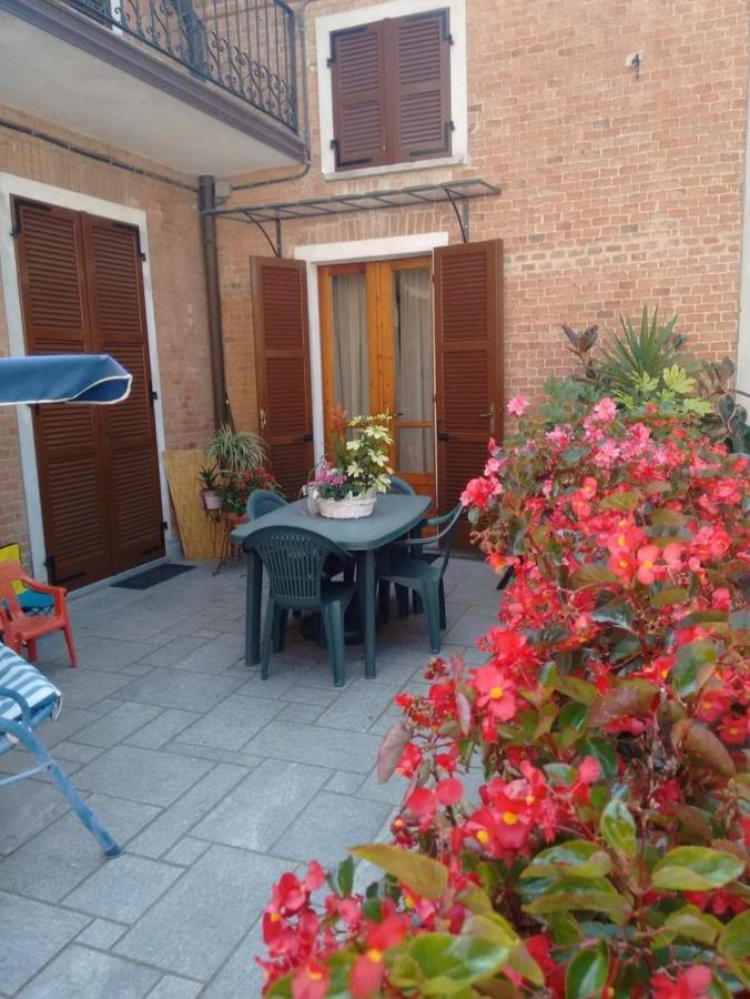 A Casa Di Bianca Bed & Breakfast Portacomaro Luaran gambar
